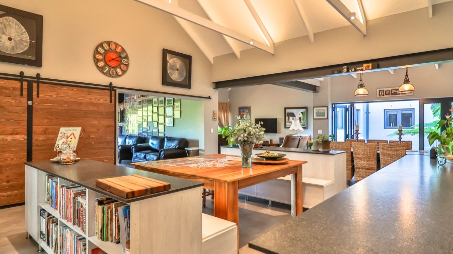 9 Bedroom Property for Sale in Onrus Western Cape